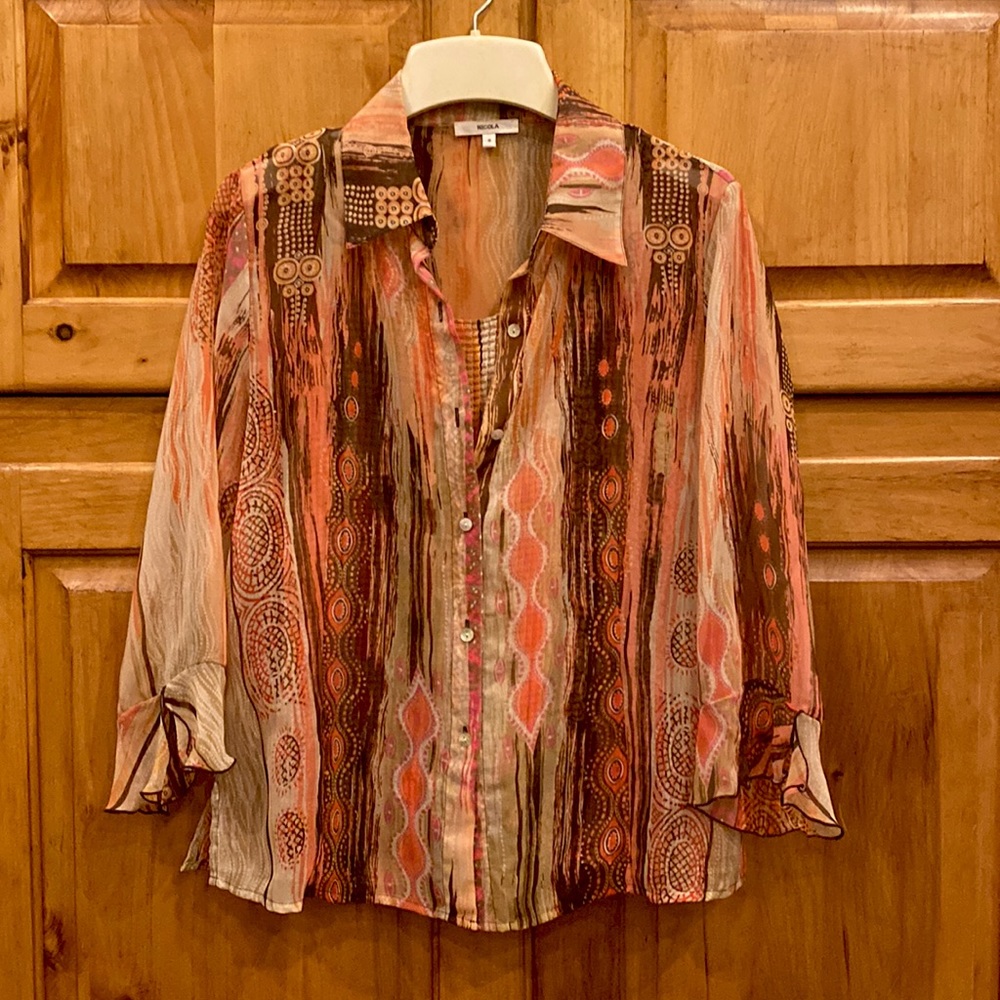 Nicola size small. Silky polyester. Tans, browns, pink and orange. Small.